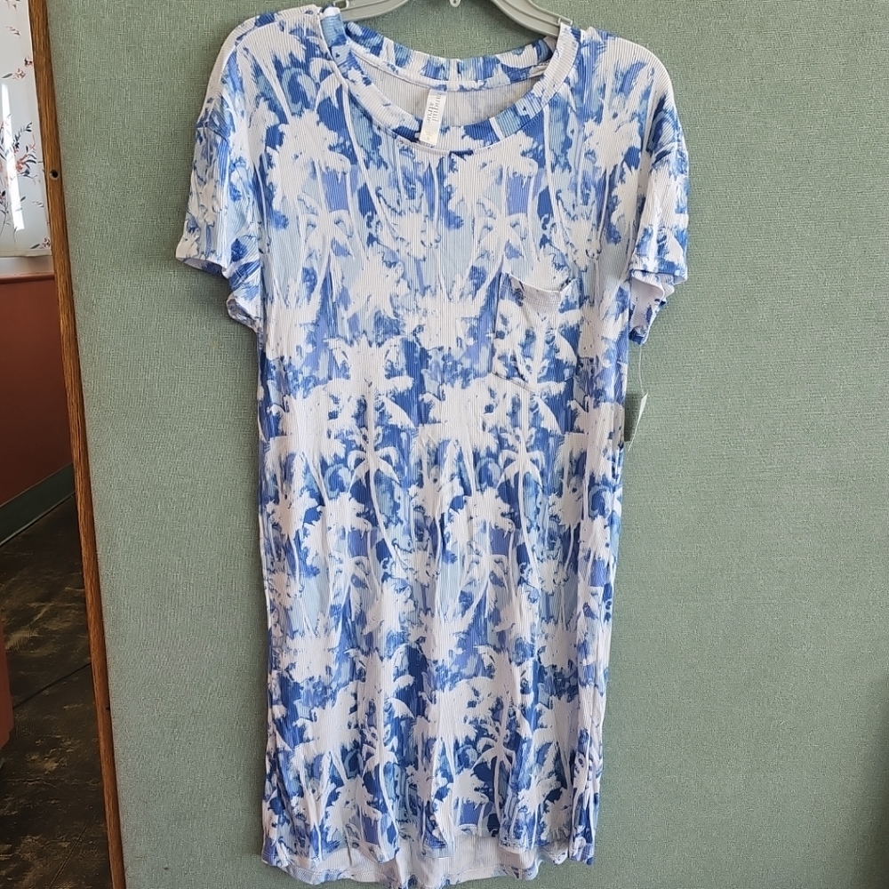 NWT Tranquil & True T-Shirt Nightgown Gown Ribbed Women's size Small Palm Trees